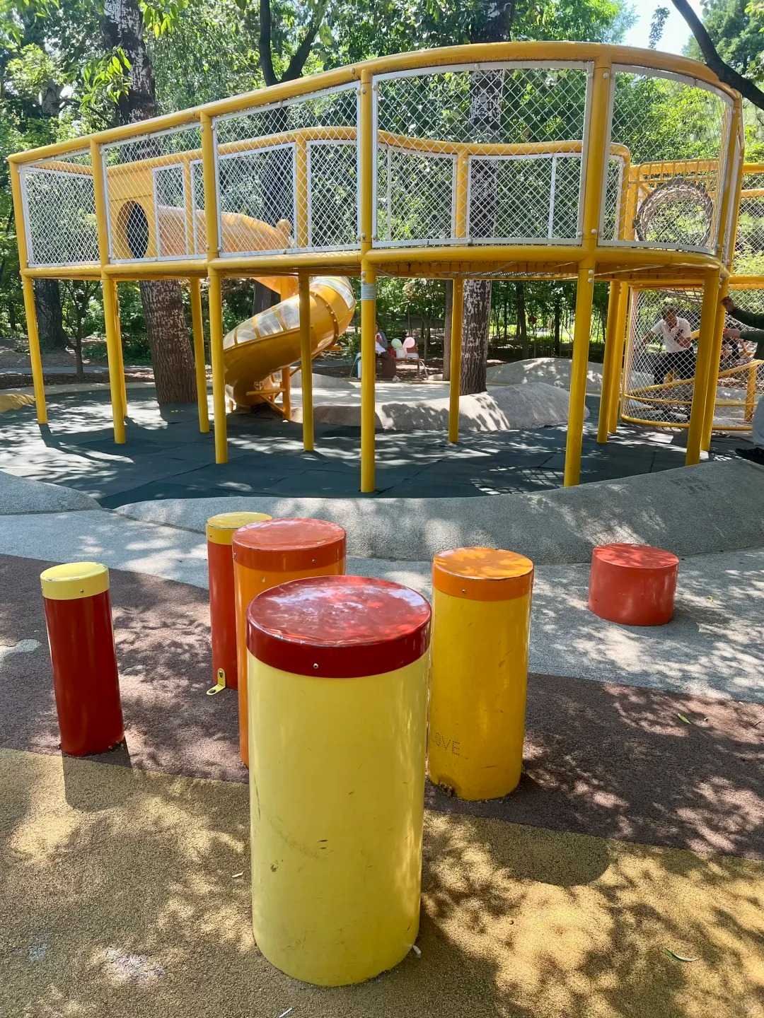 无动力儿童乐园游客行为引导与文明游玩管理