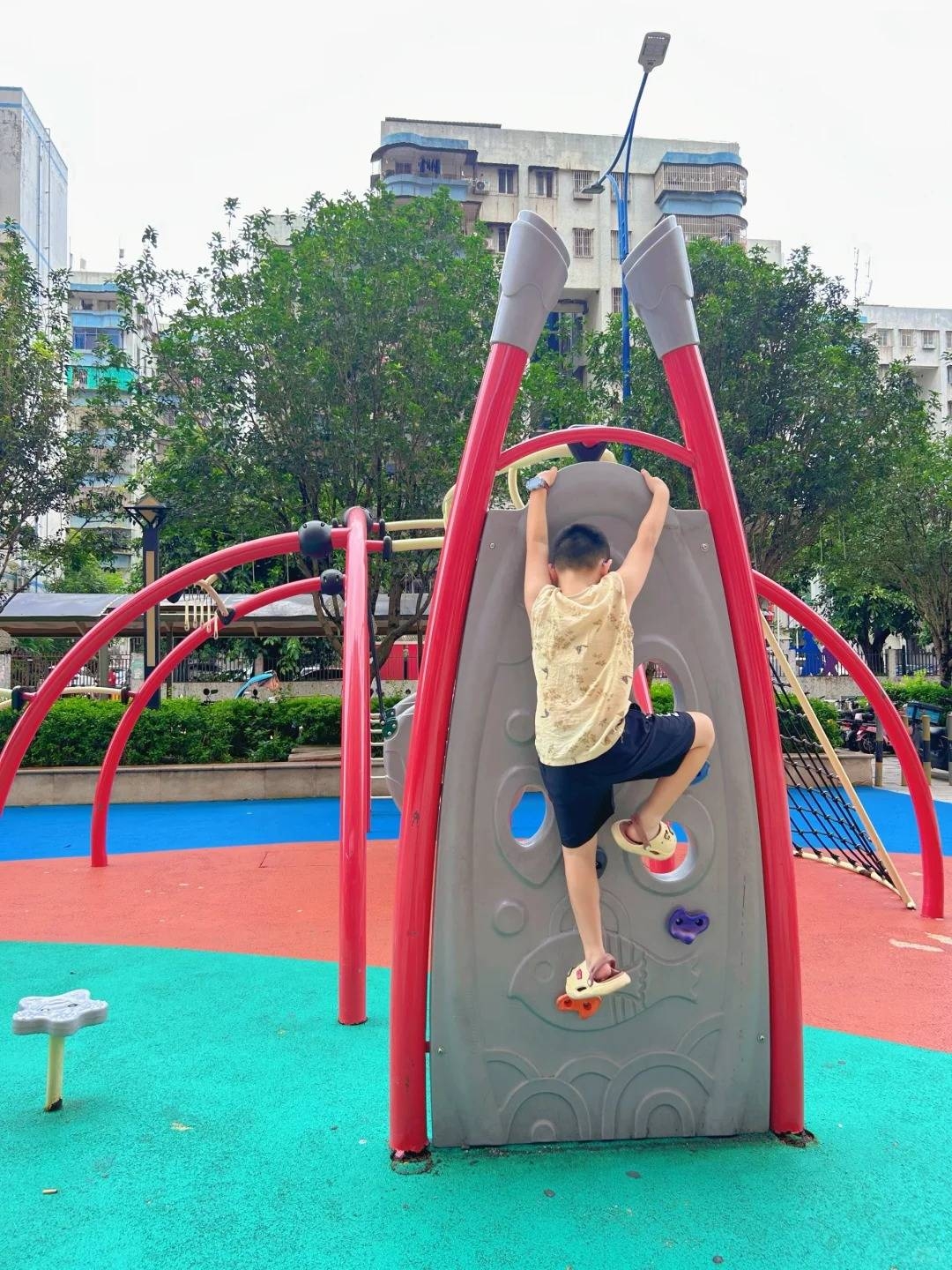 惠州免费遛娃_惠城新天虹楼下隐藏游乐场✨_7.jpg