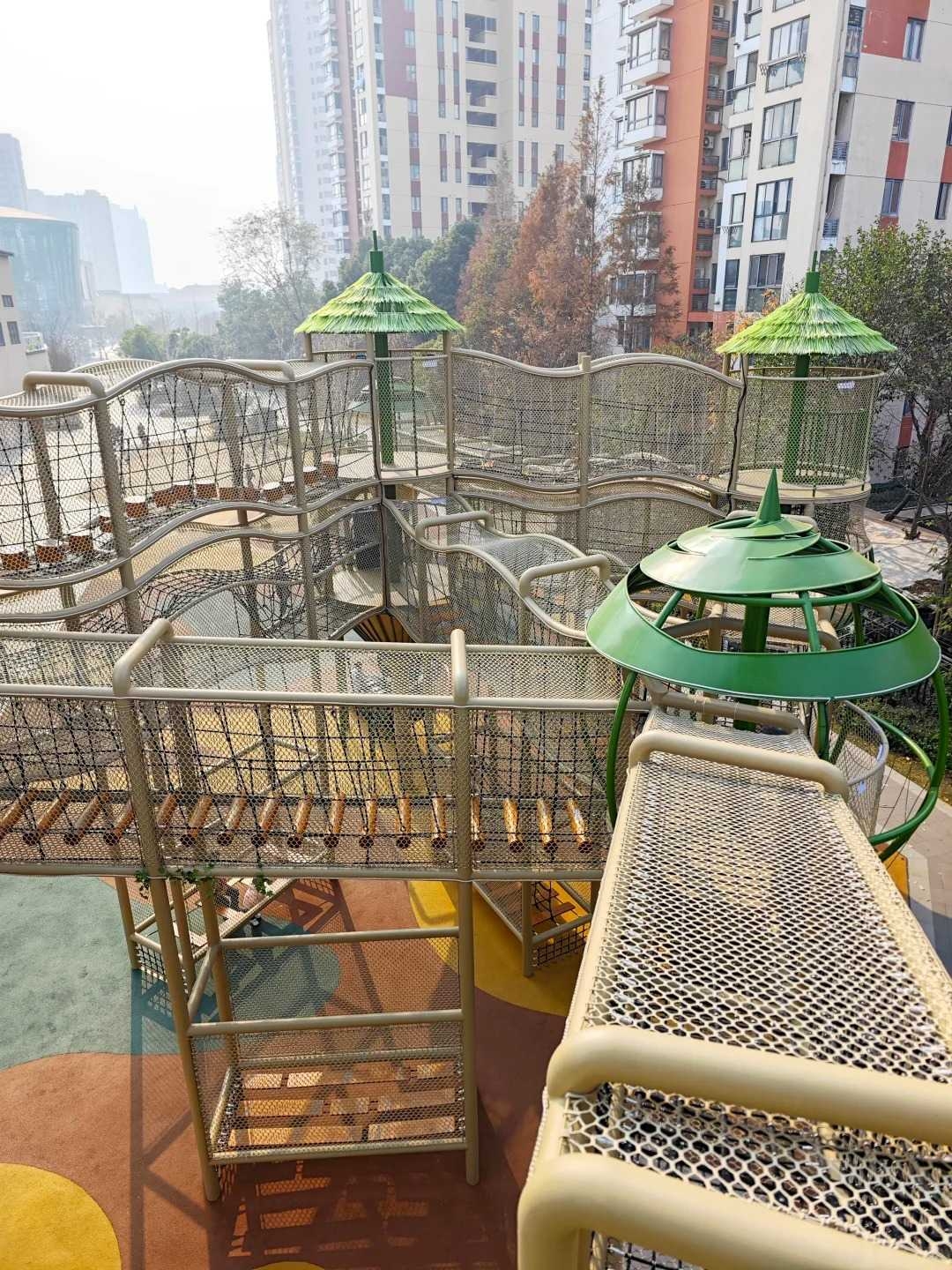 超大的多主题免费?无动力乐园_1.jpg